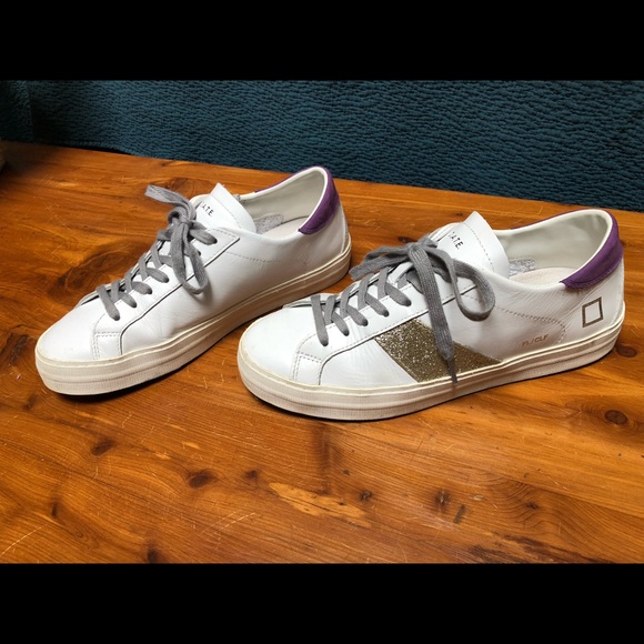 D.A.T.E. Low Top Leather Sneakers, sz 39 - Picture 1 of 7